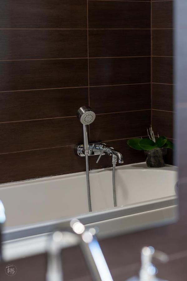 Santa Gilla Apartment Cagliari Kültér fotó